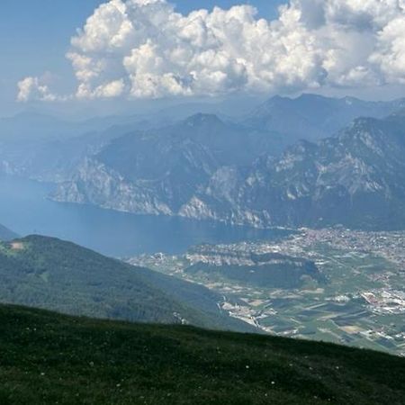 Alloggio Turistico Molu Apartman Gavazzo Nuova Kültér fotó